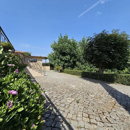 Nyaraló Retiro Na Aldeia